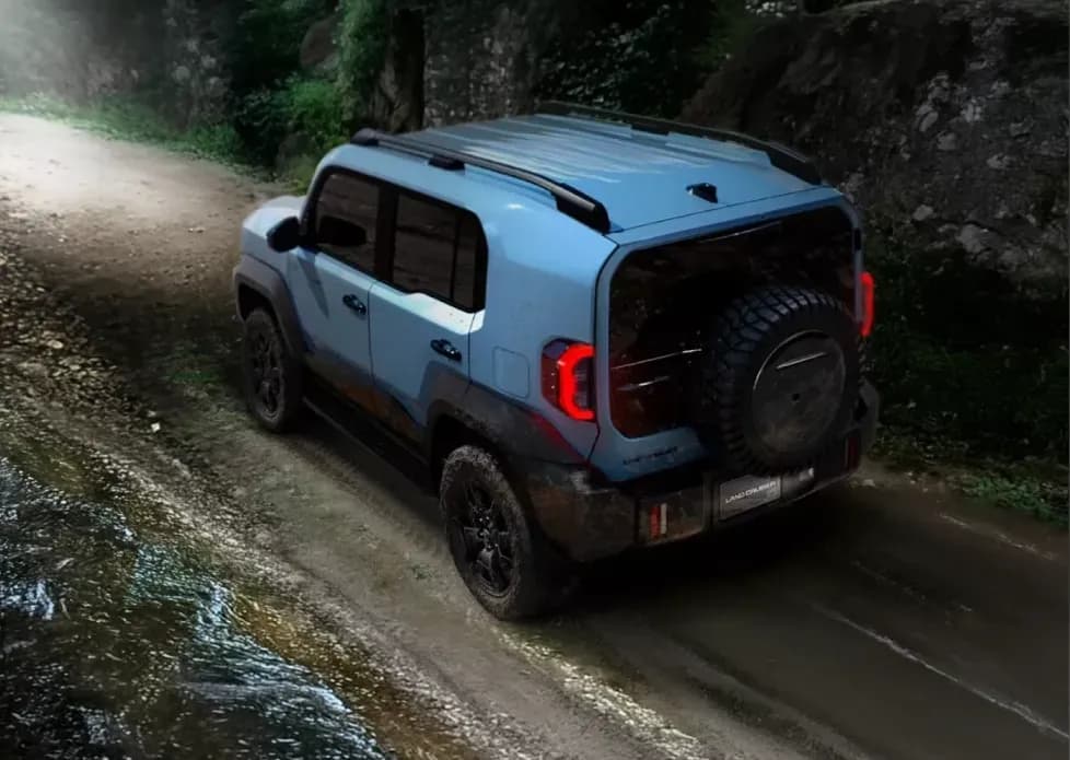 Land Cruiser FJ — image 1