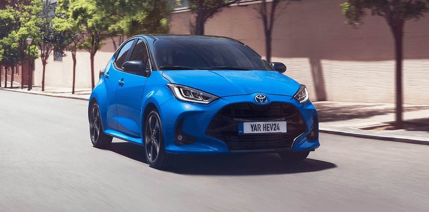 Toyota Yaris Hybrid en route