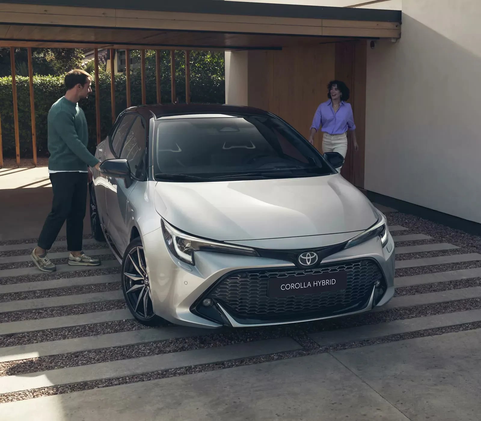 Toyota Corolla Sport — DOMINEZ LA ROUTE. INSPIREZ L’ADMIRATION.