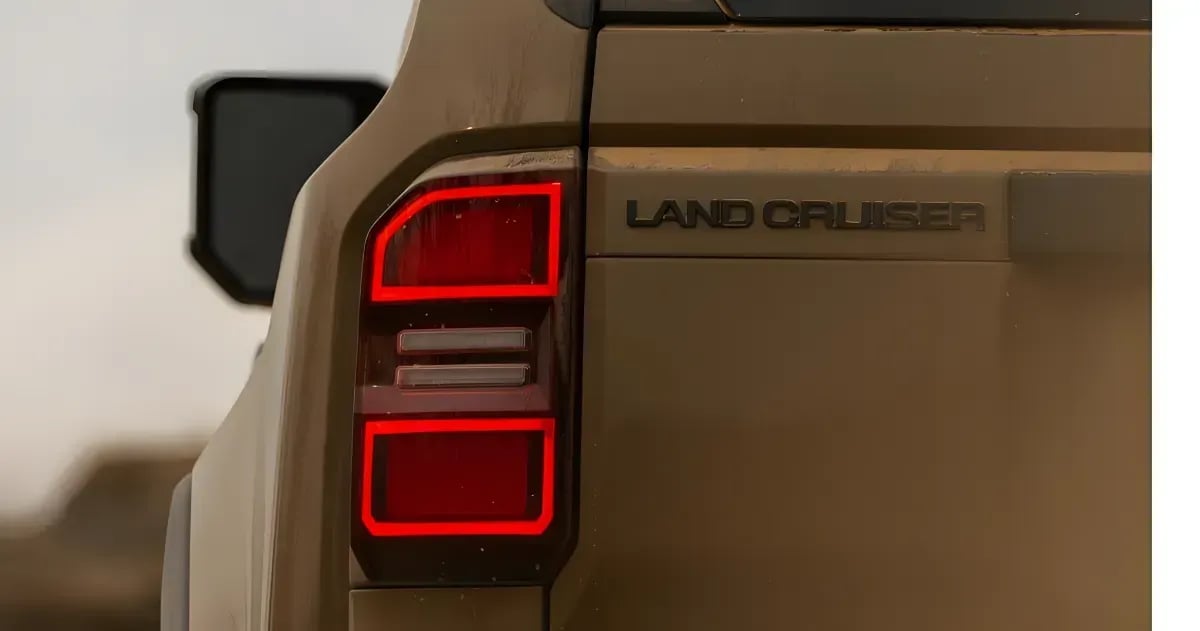 Toyota Land Cruiser Prado — Feux arrière à LED