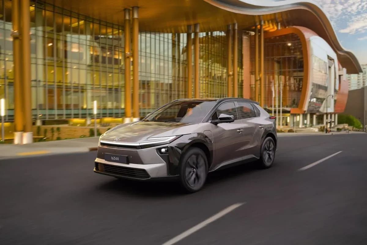Hilux Gallery Image